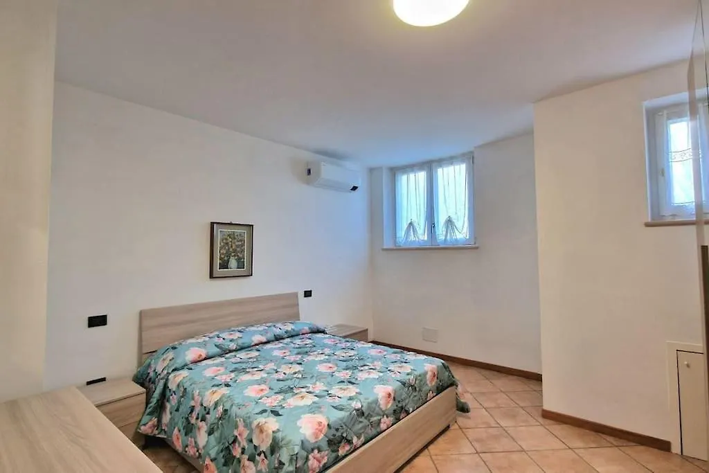 Ca' Degli Ulivi Διαμέρισμα Caprino Veronese