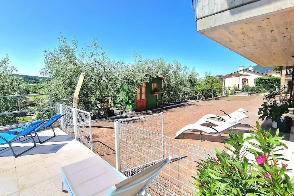 Apartmán Ca' Degli Ulivi Caprino Veronese 0*,
