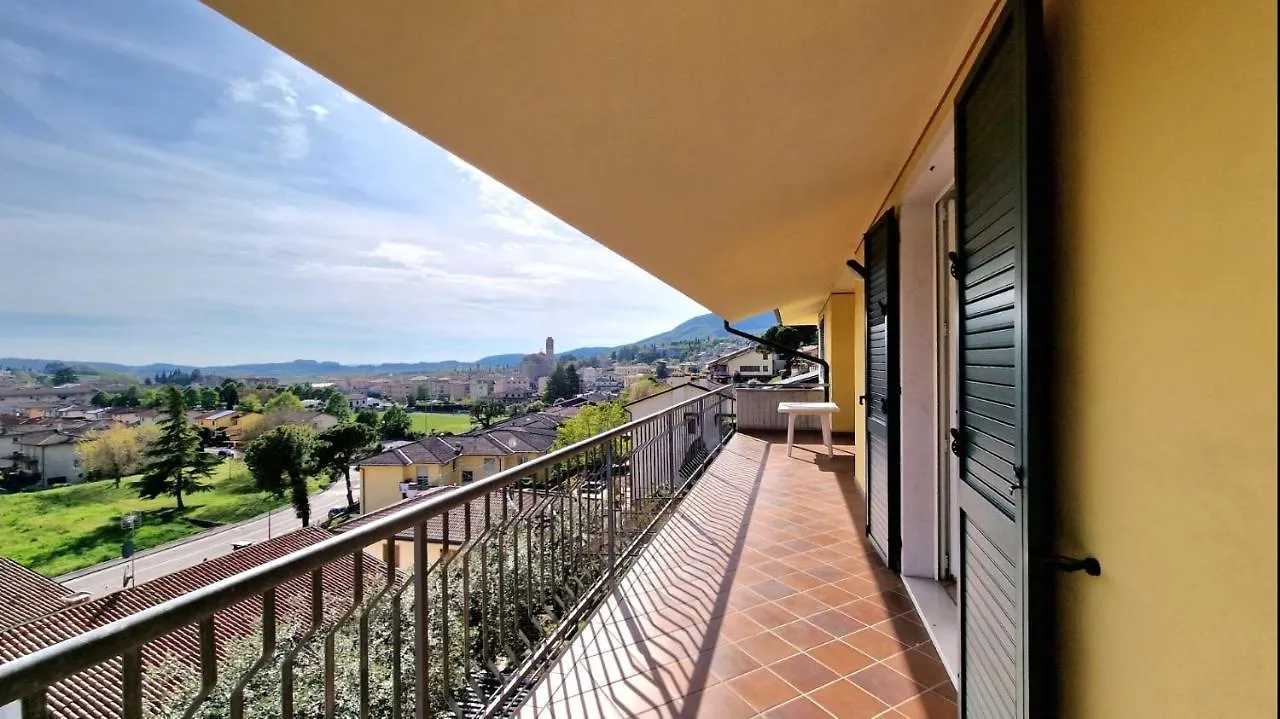 Ca' Degli Ulivi Apartment Caprino Veronese