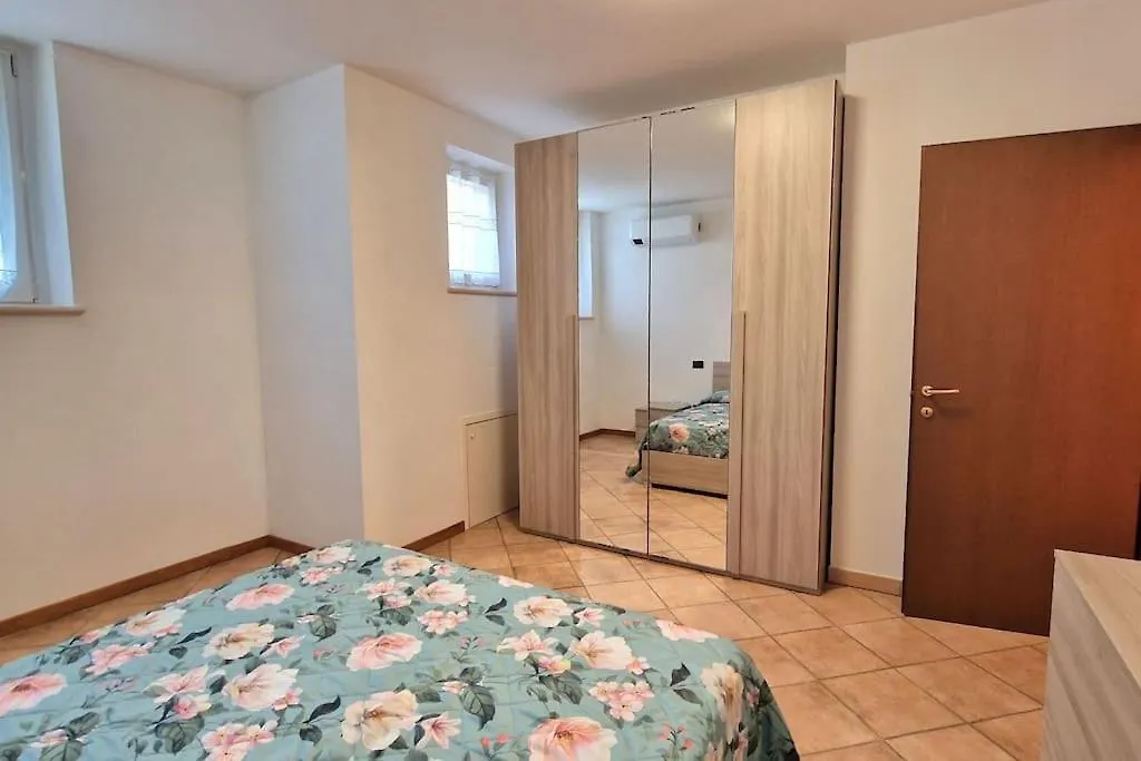 Ca' Degli Ulivi Apartment Caprino Veronese Italy