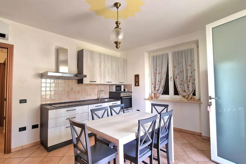 Ca' Degli Ulivi Apartment Caprino Veronese