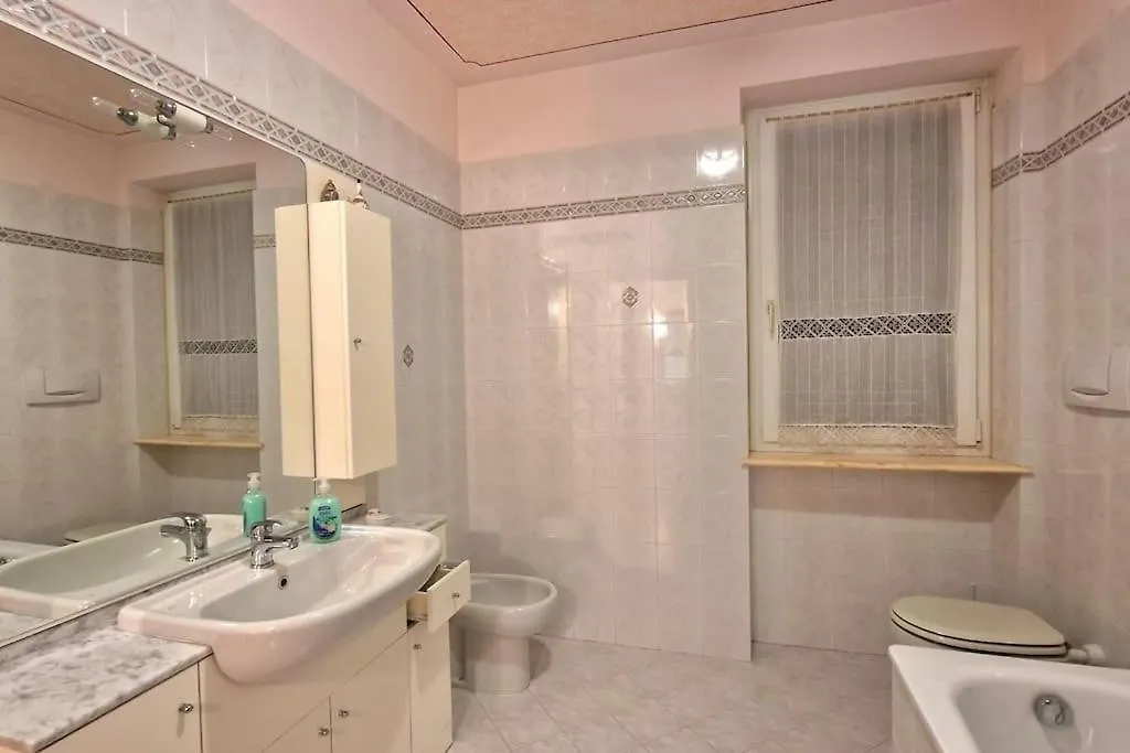 Ca' Degli Ulivi Apartment Caprino Veronese 0*,