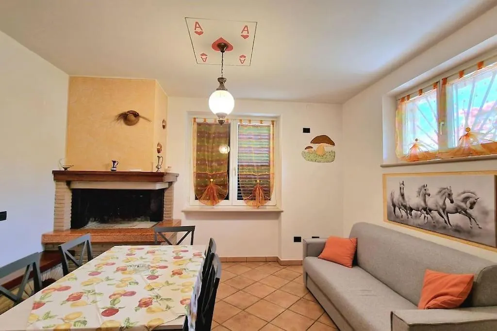 Ca' Degli Ulivi Apartment Caprino Veronese