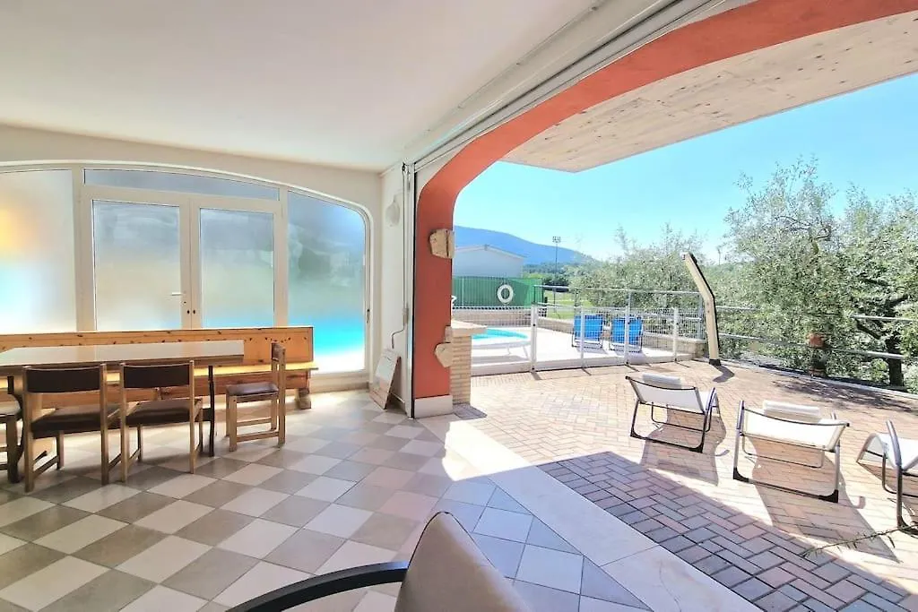 Ca' Degli Ulivi Apartment Caprino Veronese