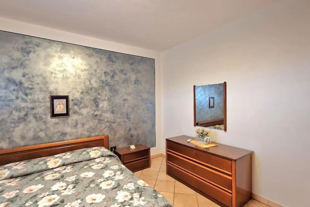 Ca' Degli Ulivi Apartment Caprino Veronese